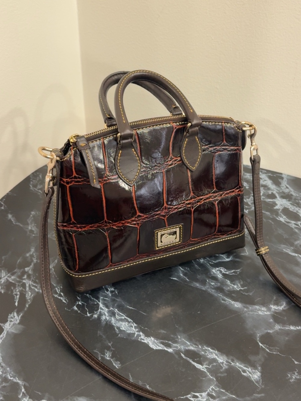 DOONEY & BOURKE Brown Leather Croc Embossed Dillen MINI crossbody Bag AUTHENTIC